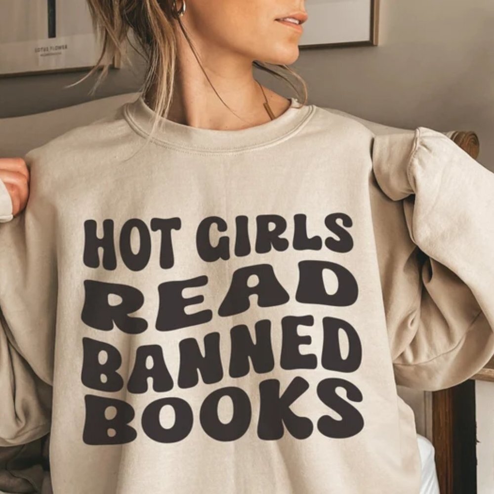 Hot Girls‎ Read Banned Books NEW tan crewneck sweatshirt